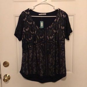 Navy blue lace overlay top ⭐️ NWT